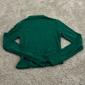 green mock neck cropped sweater